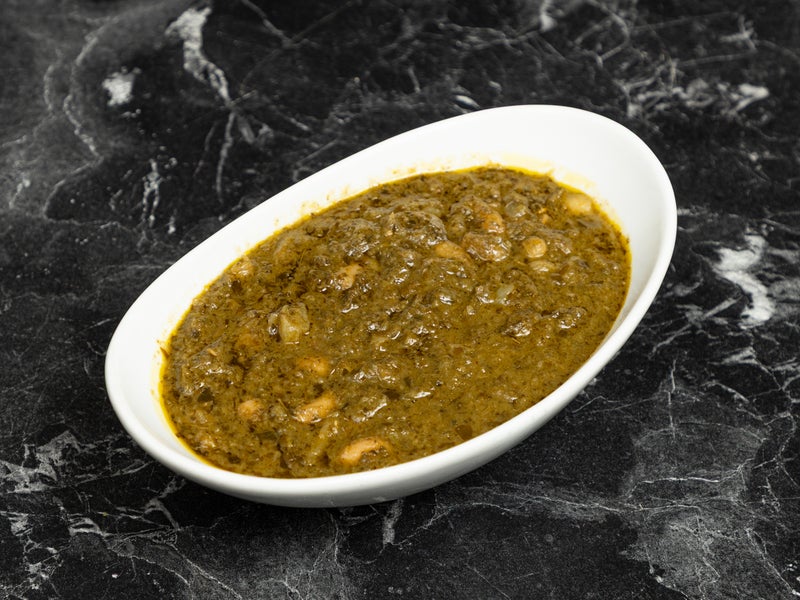 Beans in Cassava Leaves (Tshaka Madesu)